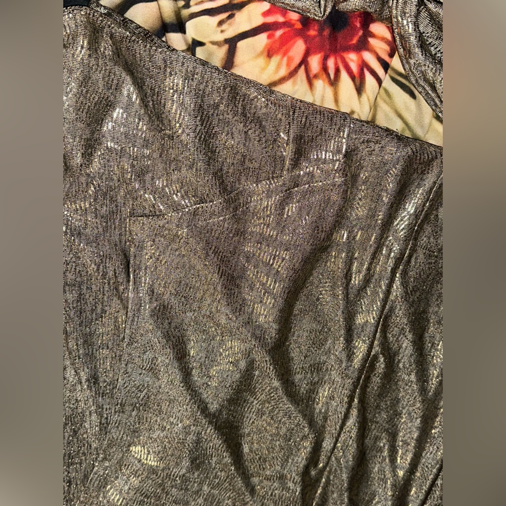 Silver Metallic Top - Picture 3 of 4